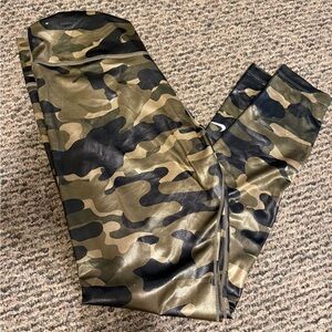 Nike Camouflage Leggings - Womens